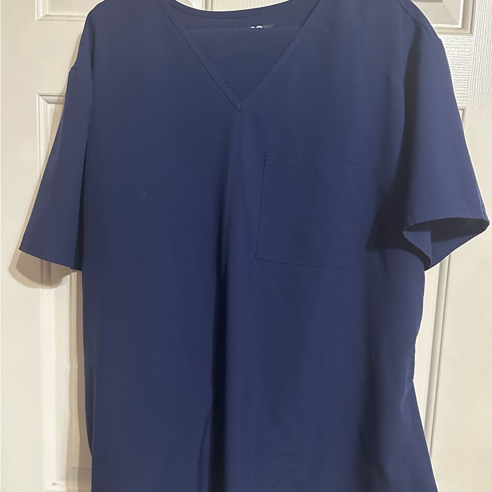 Woman’s Scrub Star Navy Blue V-Neck Scrub Top & pants